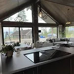 Luxury Home, Skiing, Sauna, Remote Office 内斯比恩