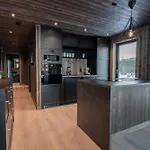 Luxury Home, Skiing, Sauna, Remote Office