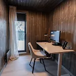 Luxury Home, Skiing, Sauna, Remote Office 度假居