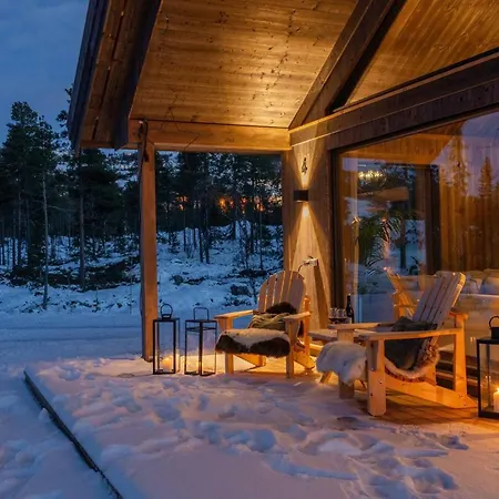 Luxury Home, Skiing, Sauna, Remote Office
