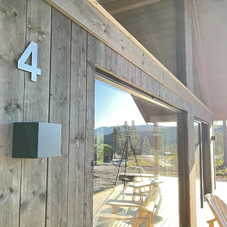 Luxury Home, Skiing, Sauna, Remote Office