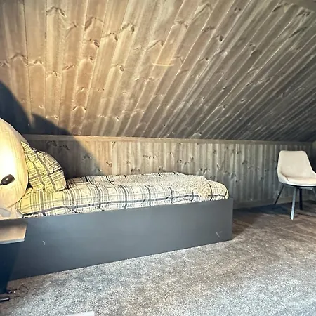Дом отдыха Luxury Home, Skiing, Sauna, Remote Office Несбиен