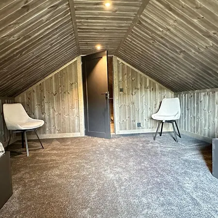 Luxury Home, Skiing, Sauna, Remote Office * Несбиен