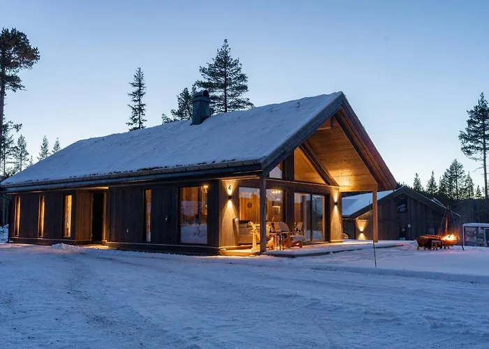 Luxury Home, Skiing, Sauna, Remote Office *