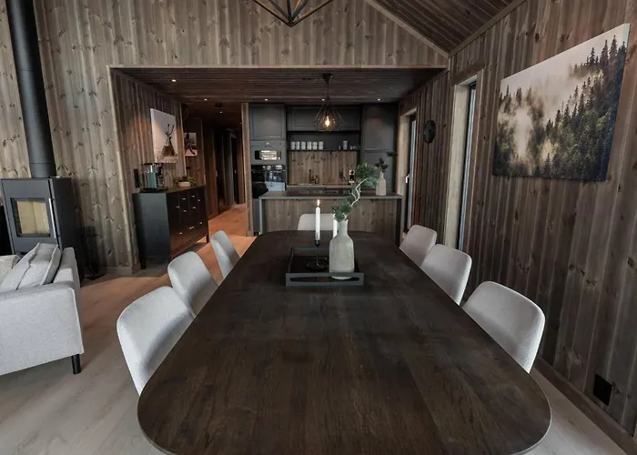Luxury Home, Skiing, Sauna, Remote Office Σπίτι διακοπών *