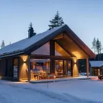 Luxury Home, Skiing, Sauna, Remote Office Nesbyen